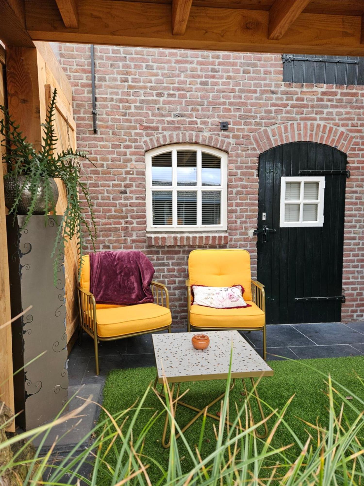 Bed En Box 3610 Bed & Breakfast Oirschot Ngoại thất bức ảnh